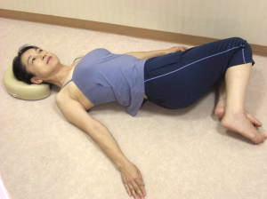 腰痛ストレッチ8−実践